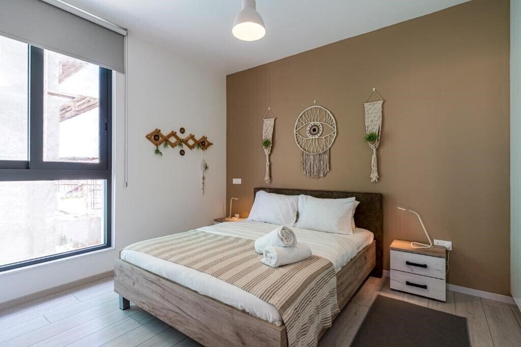 Фото Bonne Heure 1-BR Apt In Larnaca 2*