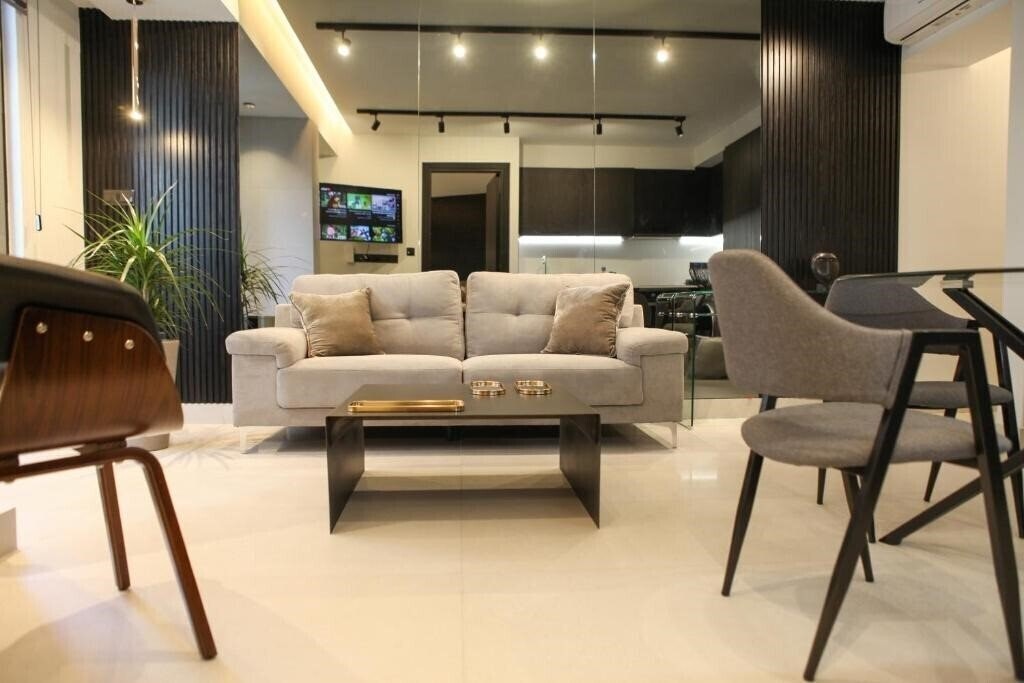 Готель Raam Luxury Suites апартаменты