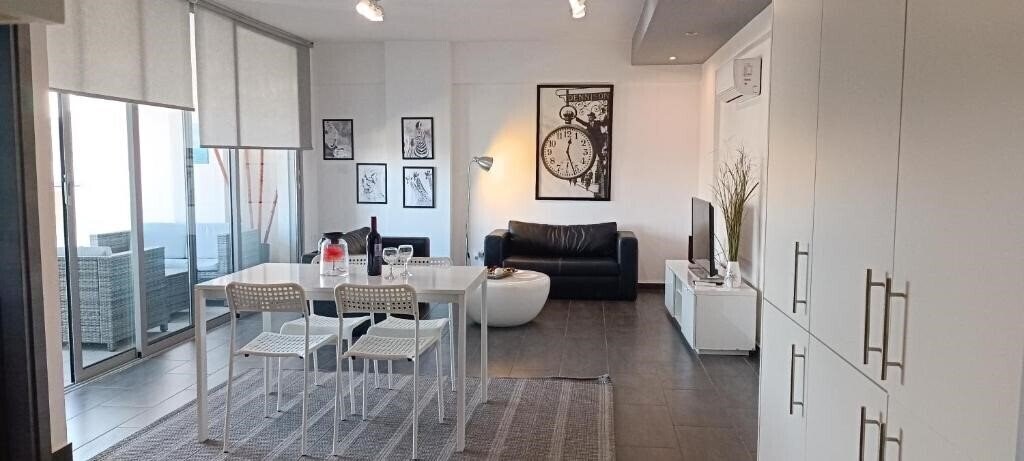 Отель Dezo Luxury Town Apartment 3*