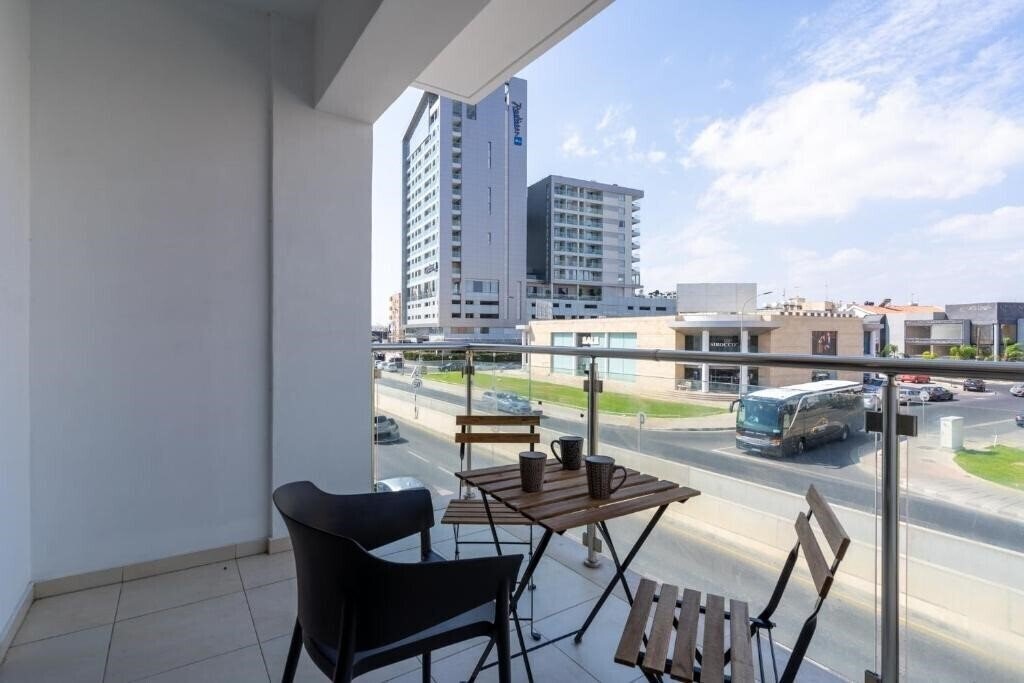 Картинка Harbor Apartments In Larnaca 3*