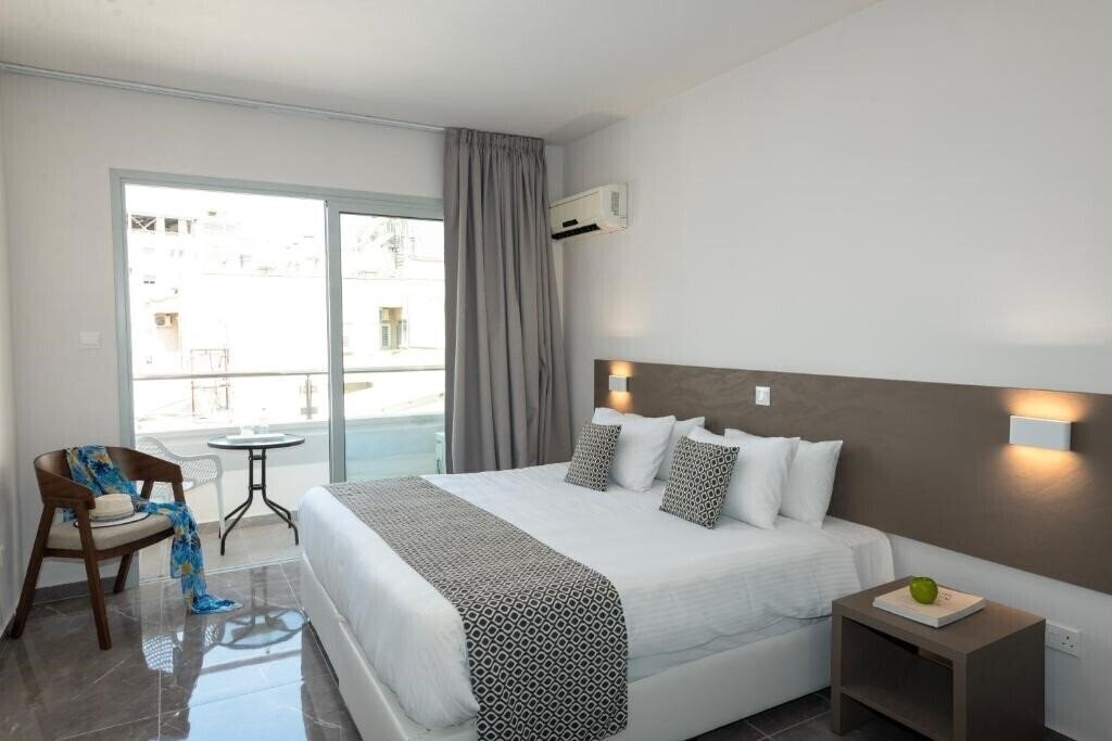 Отель Petrou Apart Hotel (ex. Petrou Bros Hotel) 2*