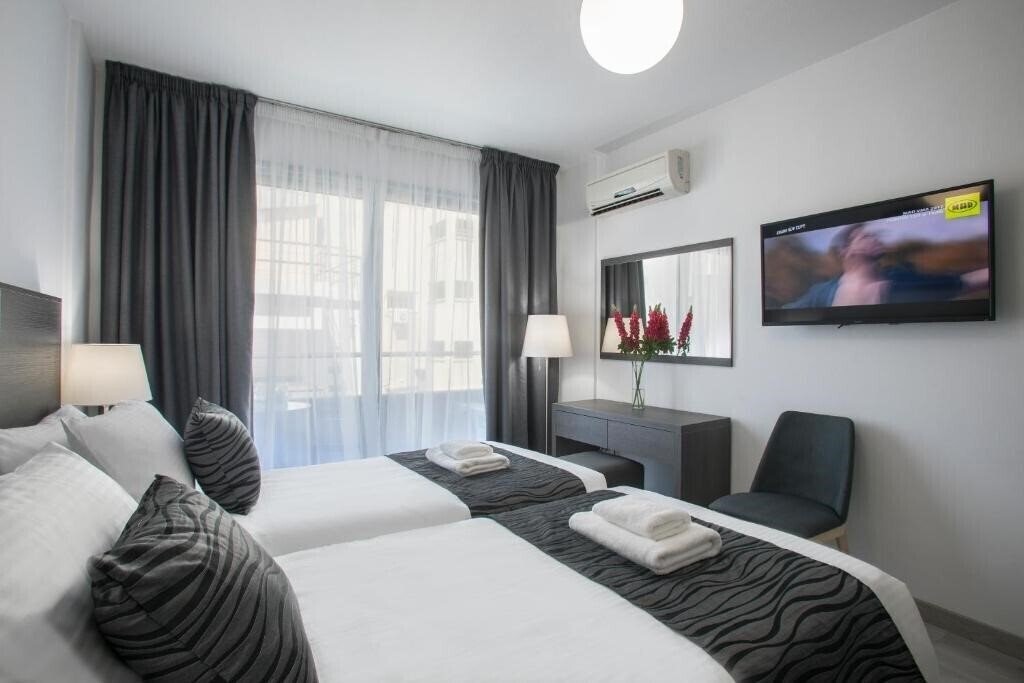 Фото Petrou Apart Hotel (ex. Petrou Bros Hotel) 2*
