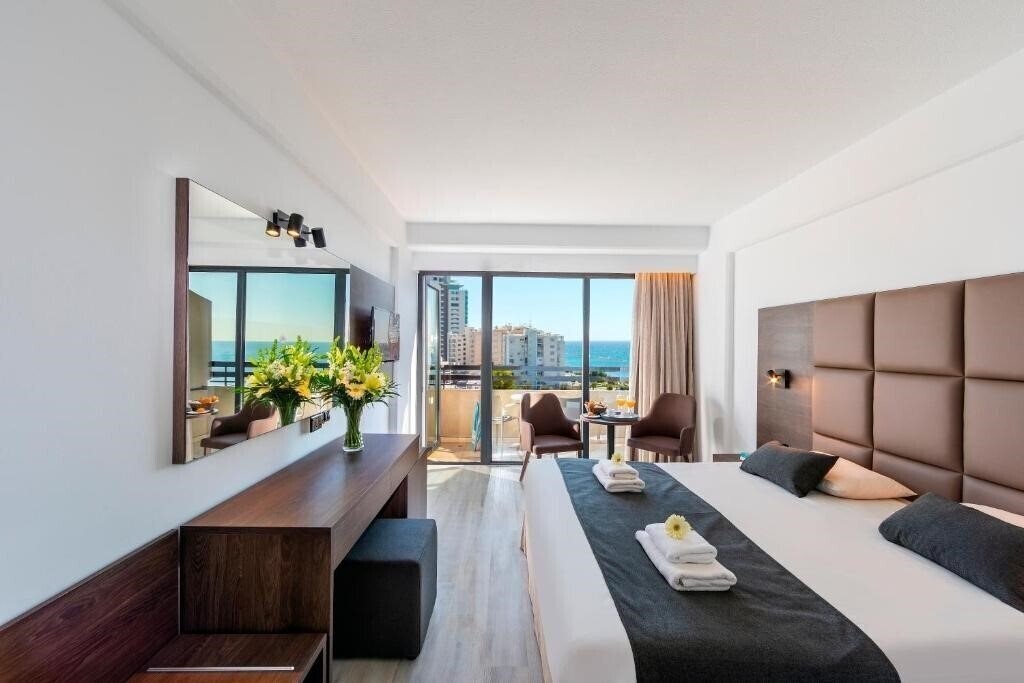 Готель Odysseia Hotel Kapetanios 3*