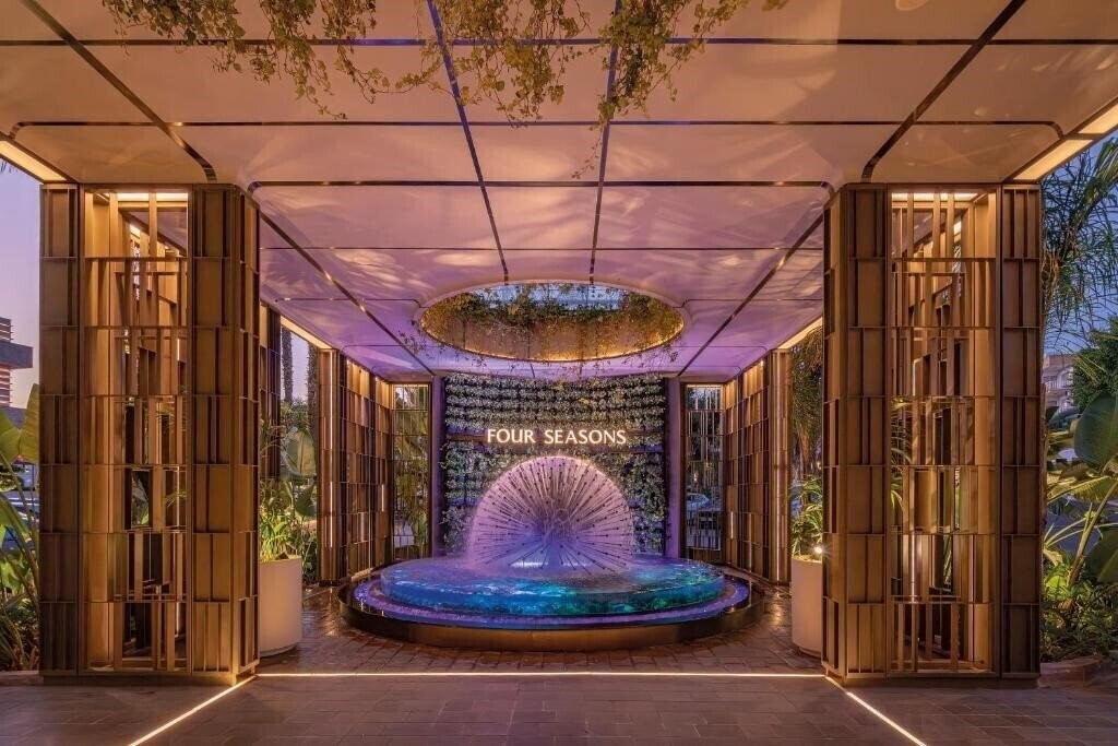 Картинка Four Seasons Hotel 5*