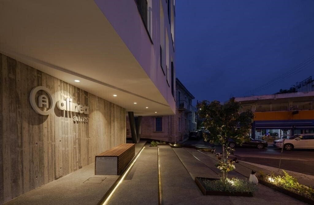 Фото Alinea Suites Limassol Center 3*