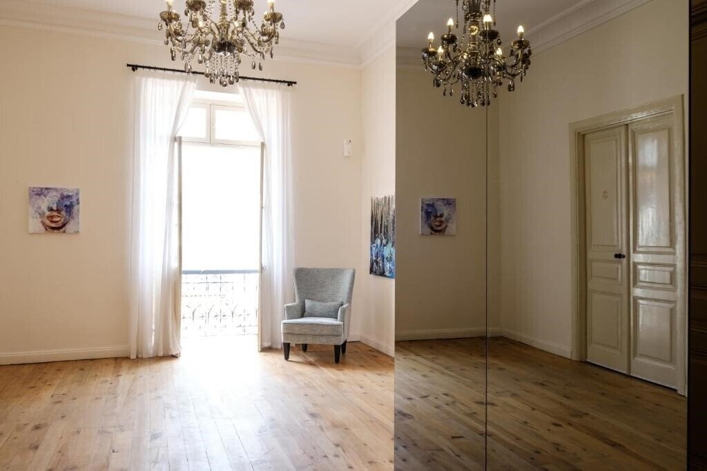 Готель La Maltese Mansion 3*