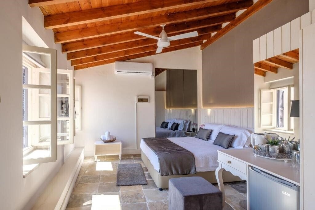 Фотографія La Maltese Mansion 3*