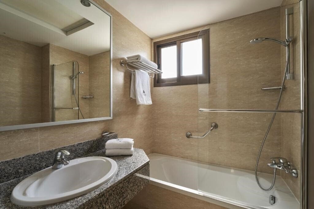 Фотография Atlantica Oasis 4*