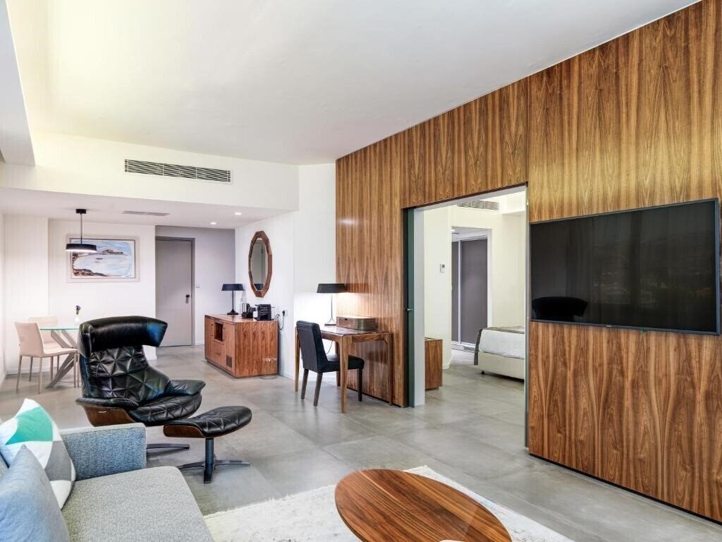 Картинка St. Raphael Resort & Marina 5*