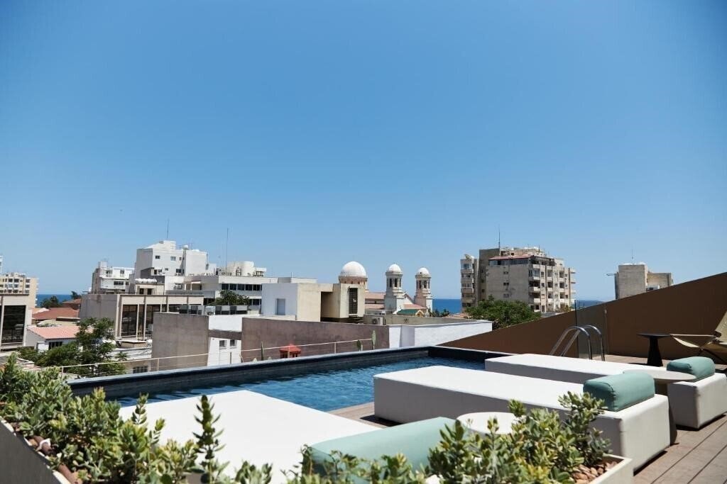 Готель Alinea Primo Historic Center 4*