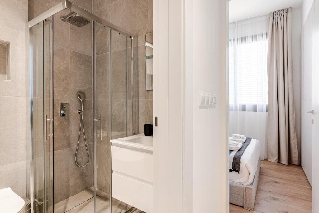 Фотография Yamas Urban Living Sunny Pool Penthouse 4*