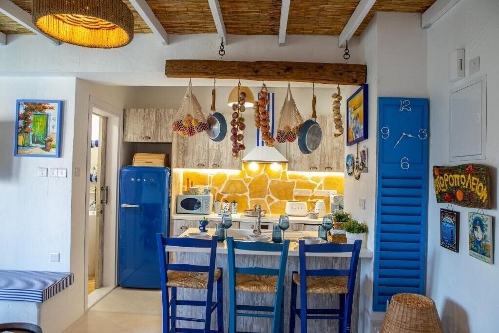 Отель Castle Holiday Apartments 4*