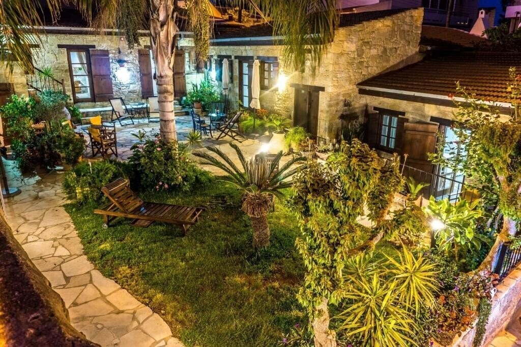 Готель Nikis House 3*