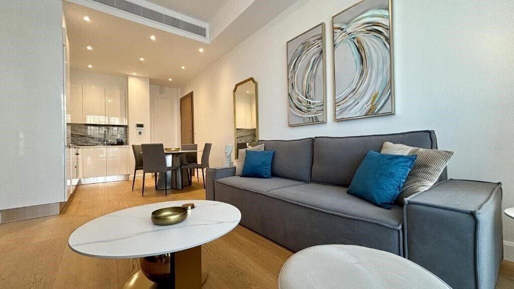 Фотография Oxford House Apt by TrulyCyprus 3*