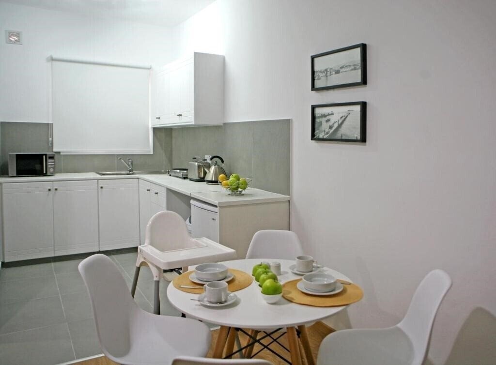Изображение Corina Suites & Apartments 3*