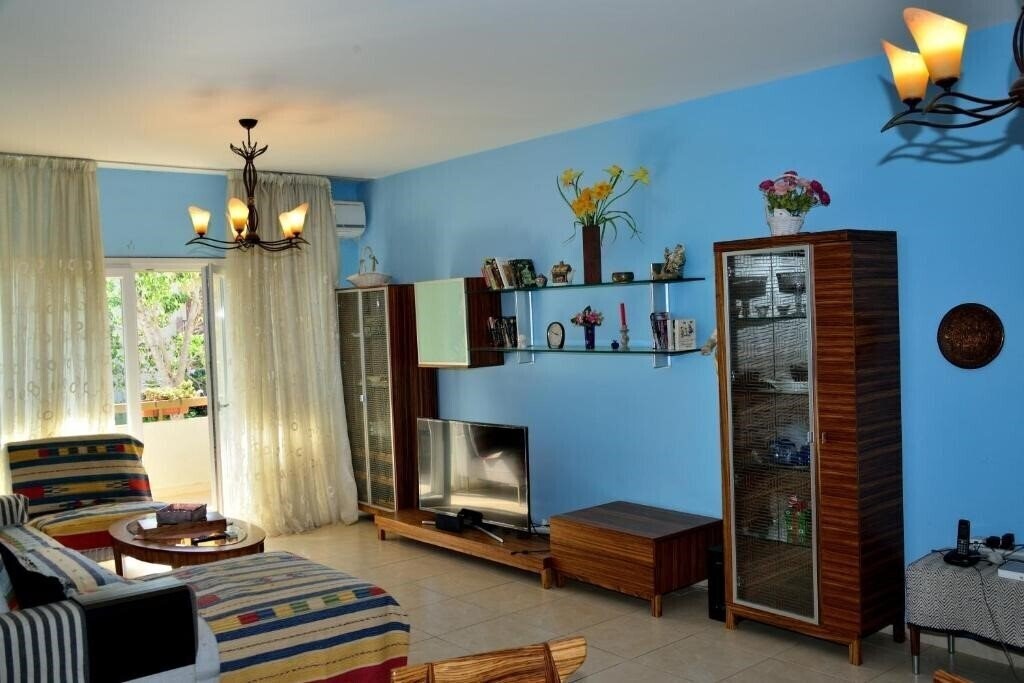 Фотография 50 Meters to The Beach 3 Bedroom Appartment 2*