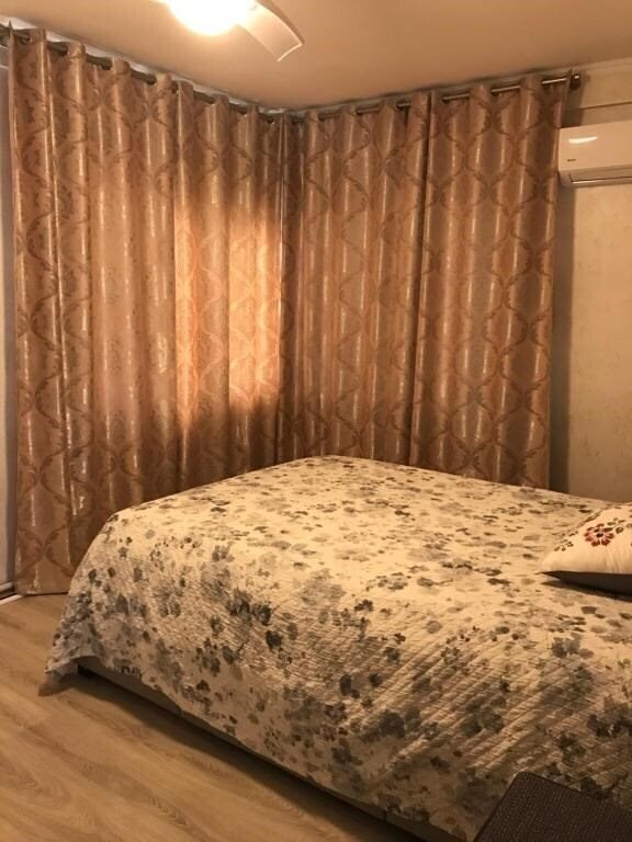 Картинка Galaxy Court Modern Apartment 3*