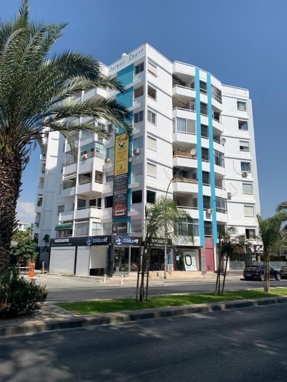 Отель Galaxy Court Modern Apartment 3*