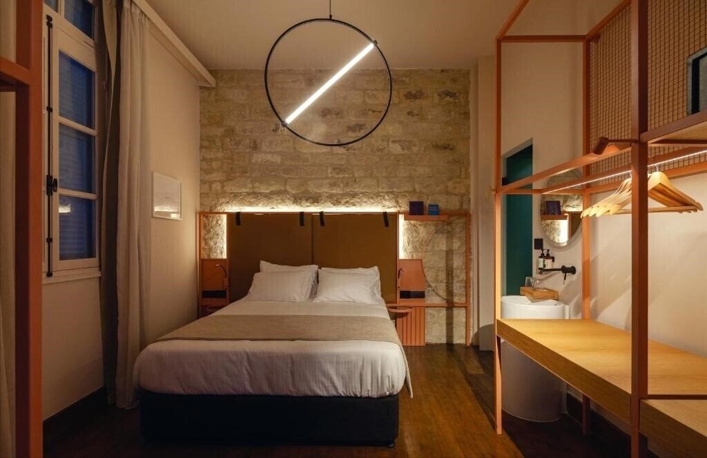 Отель Heart Hotel 3*