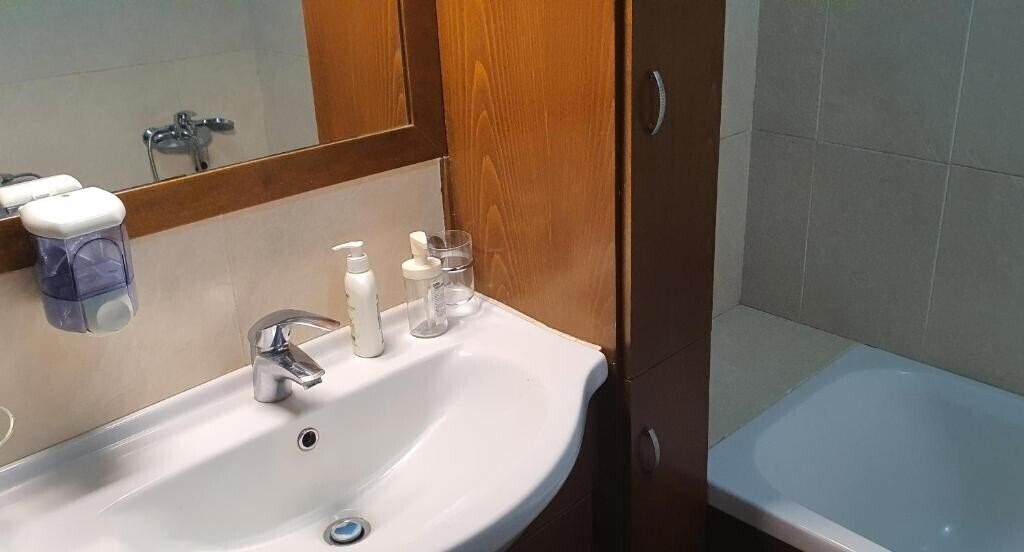 Фотография Blue Luxury Apartment (Breakbooking CY-Services LTD) 2*