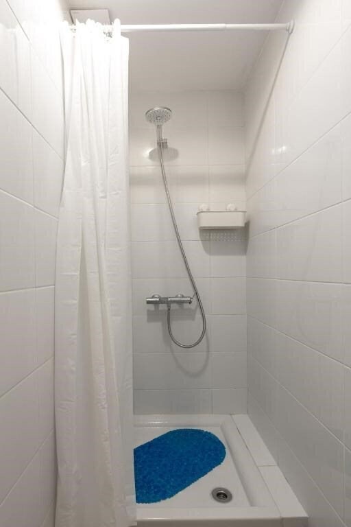 Картинка Bee Hostel (Adults Only) 2*