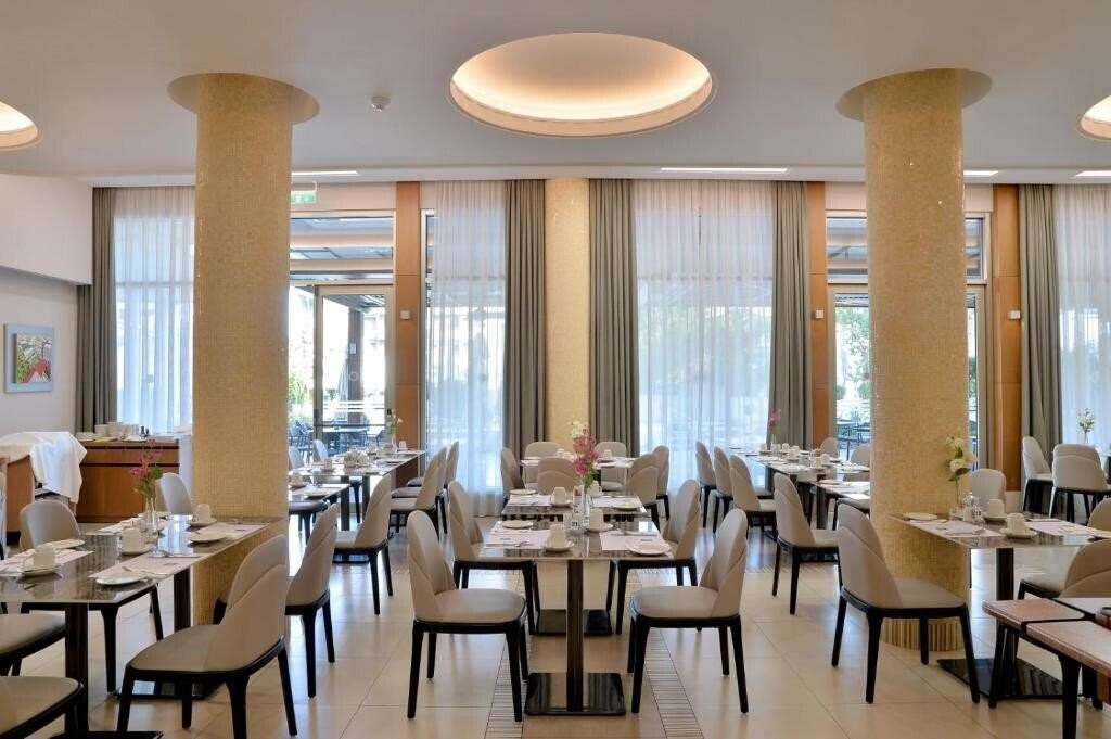 Картинка Ajax Hotel 4*