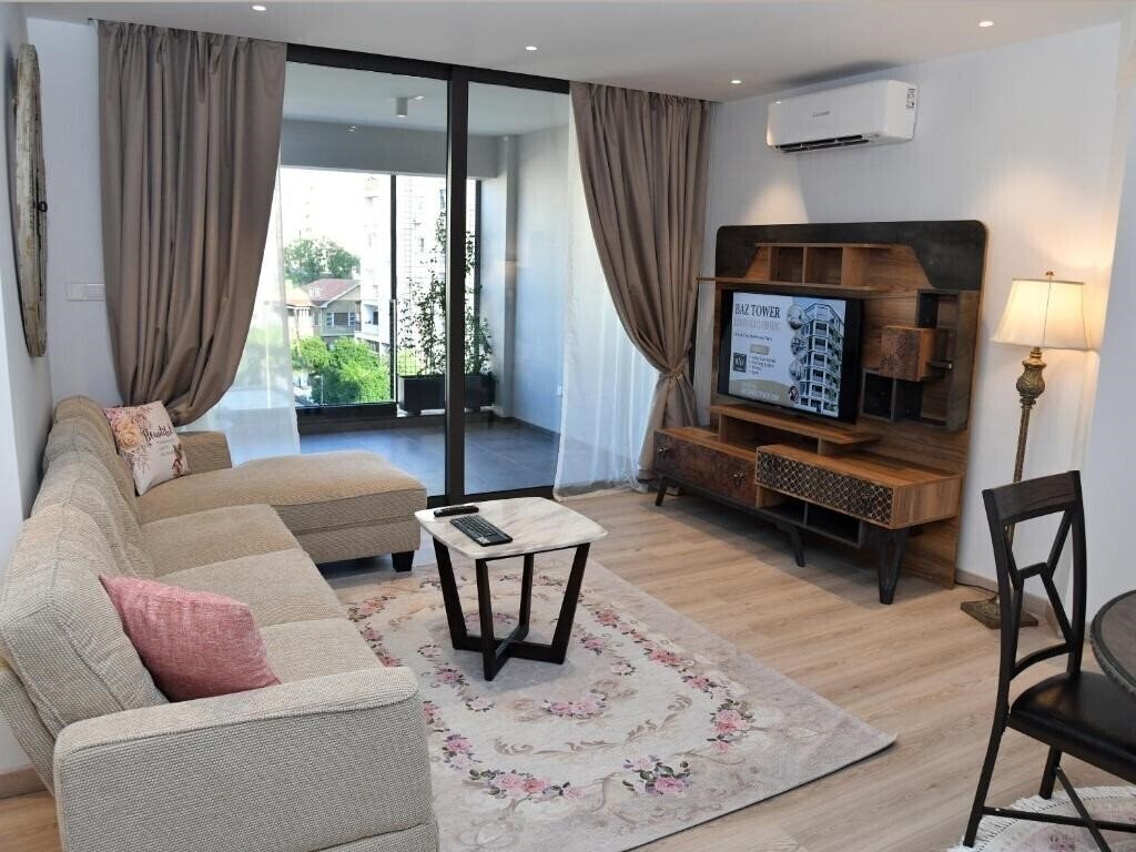 Отель Baz Tower 4*