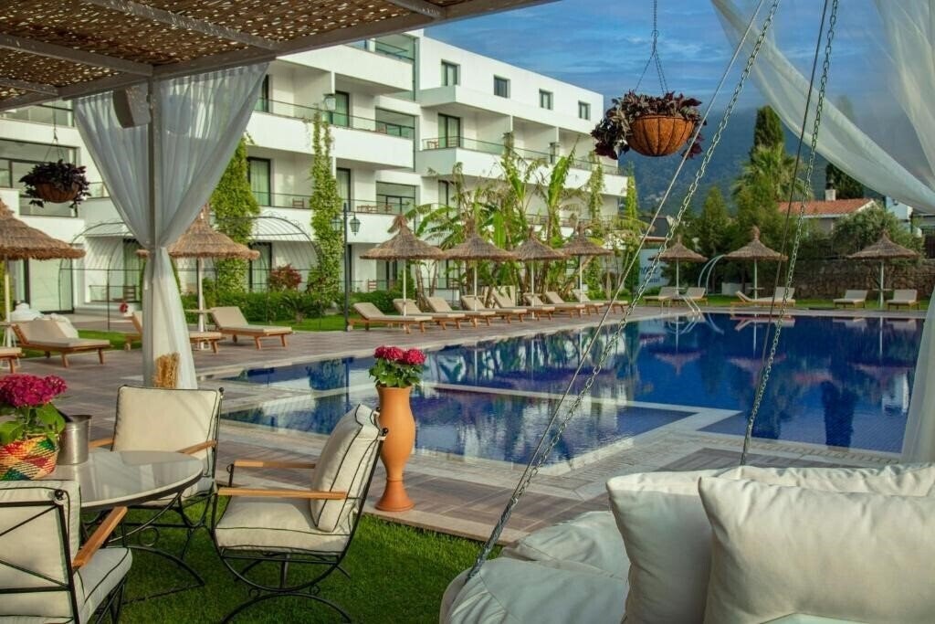 Отель Palmonte Suites Hotel 3*