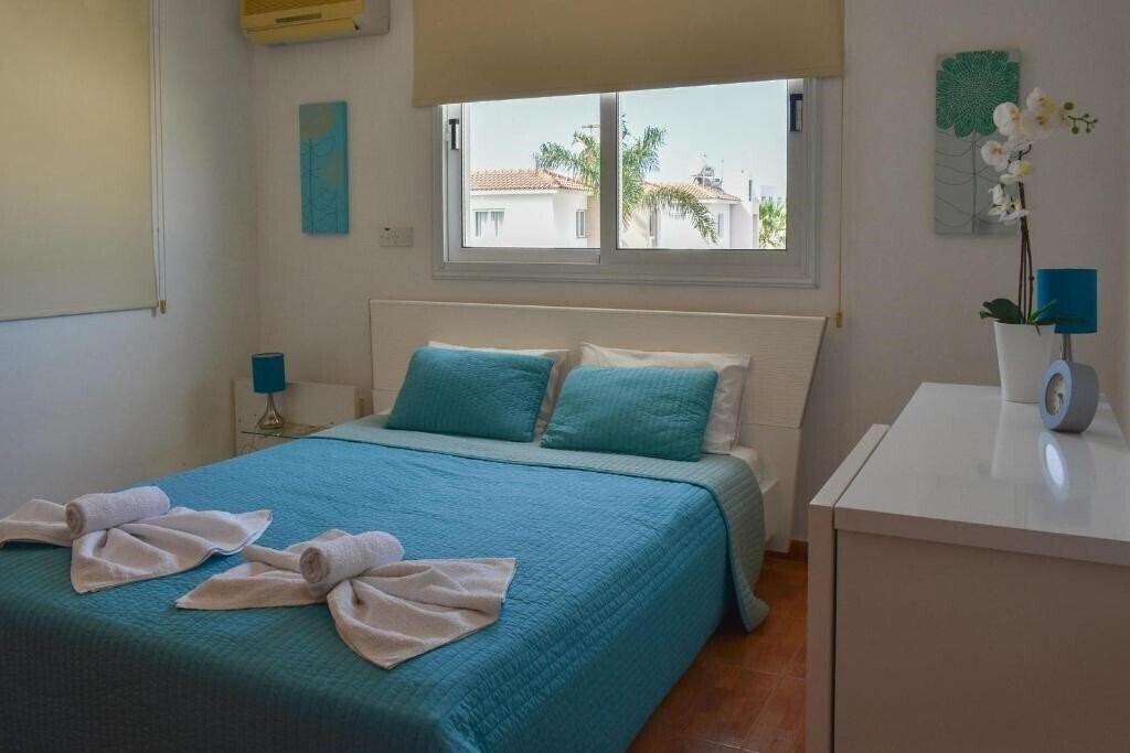 Фотографія Villa Ariana 4*