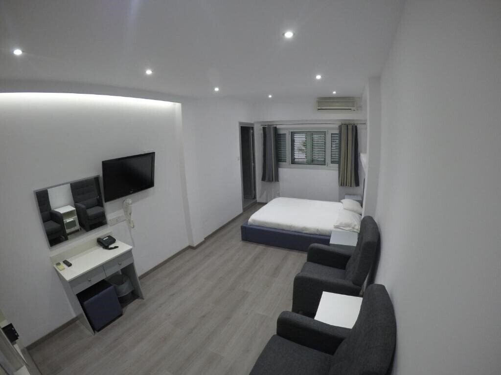Фото Asty Hotel 2*