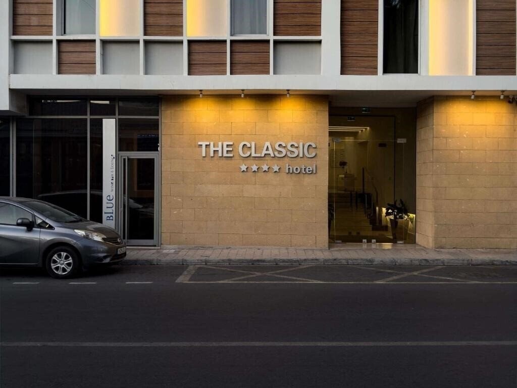 Отель Classic Hotel 3*