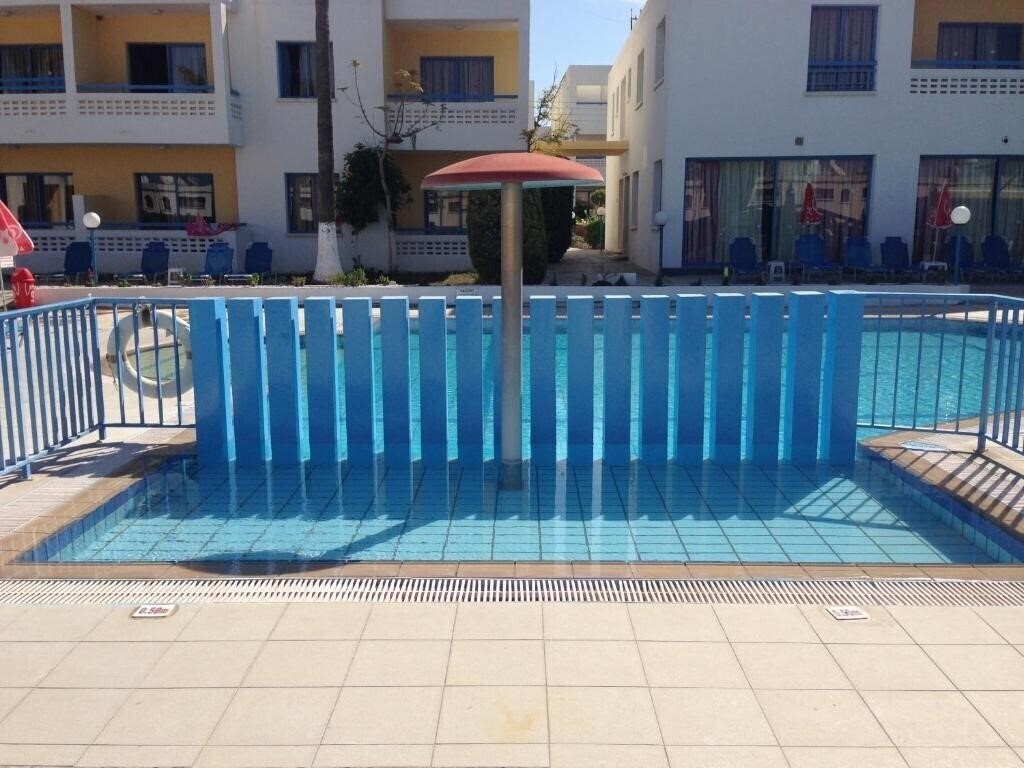 Отель Kefalonitis Hotel Apts Apart 3*