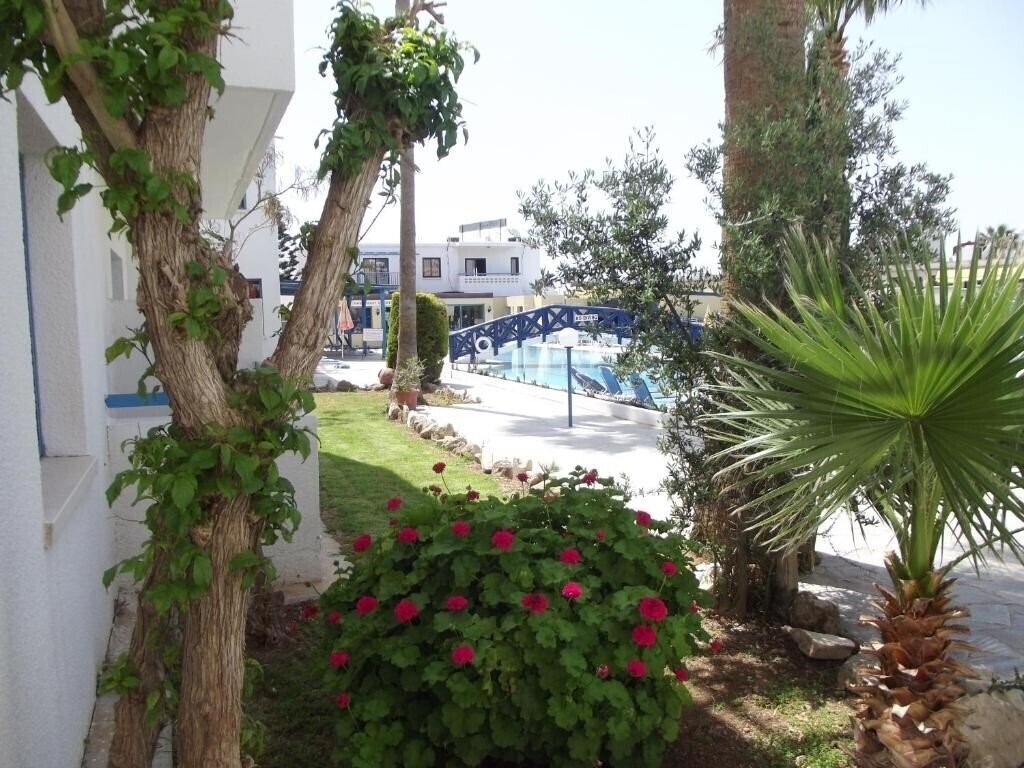 Изображение Kefalonitis Hotel Apts Apart 3*