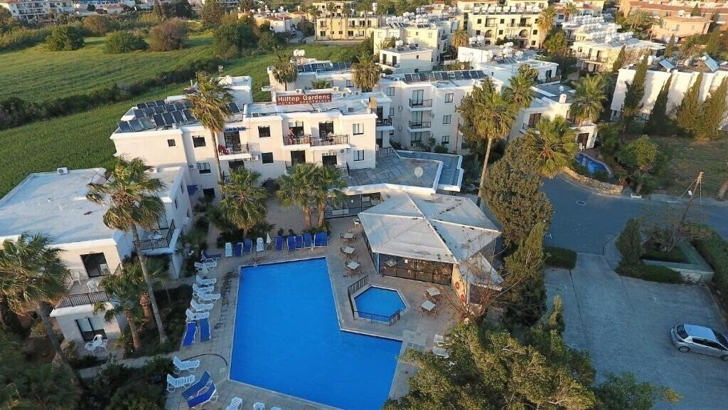 Фотография Hilltop Gardens Hotel Apartment 3*
