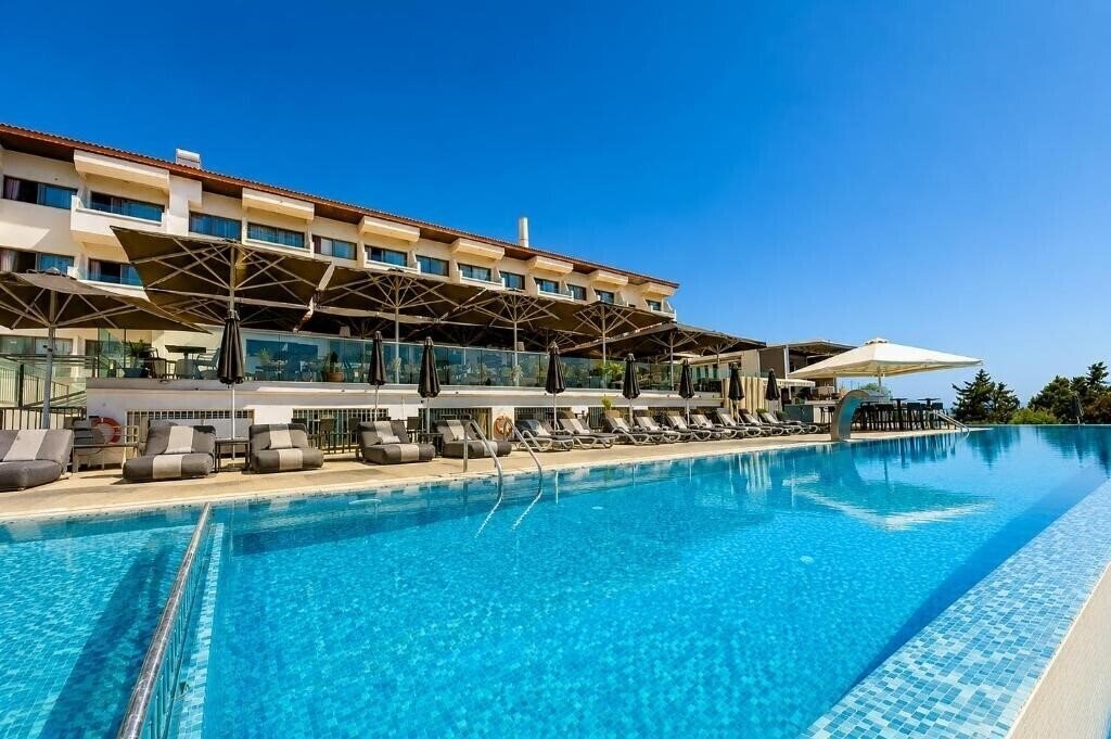Отель Droushia Heights Hotel 3*
