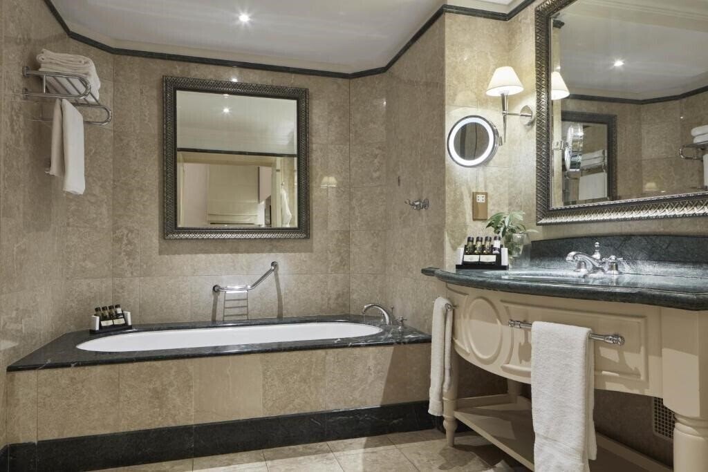 Фотографія Atlantica Aphrodite Hills Hotel 5*