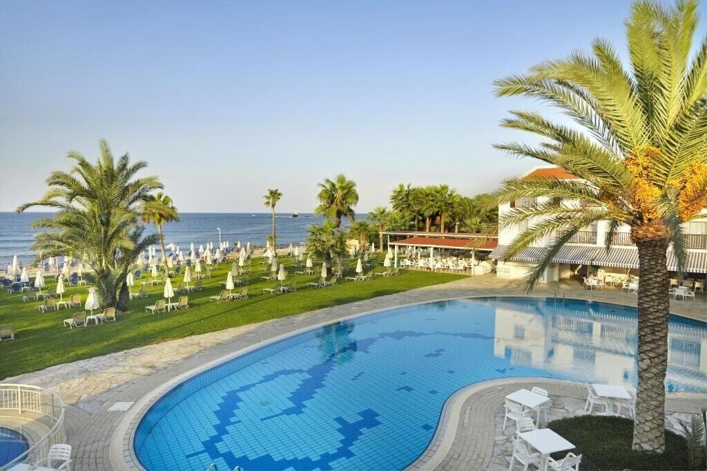 Готель Akti Beach Village Resort 4*