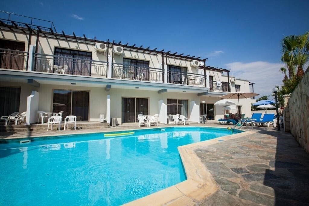 Фотографія Crystallo Apartments 3*
