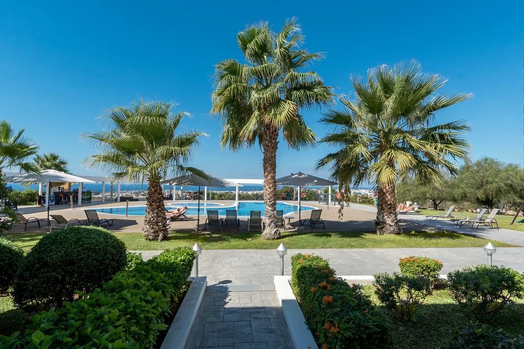 Изображение Royal Blue Hotel & Spa Paphos 4*