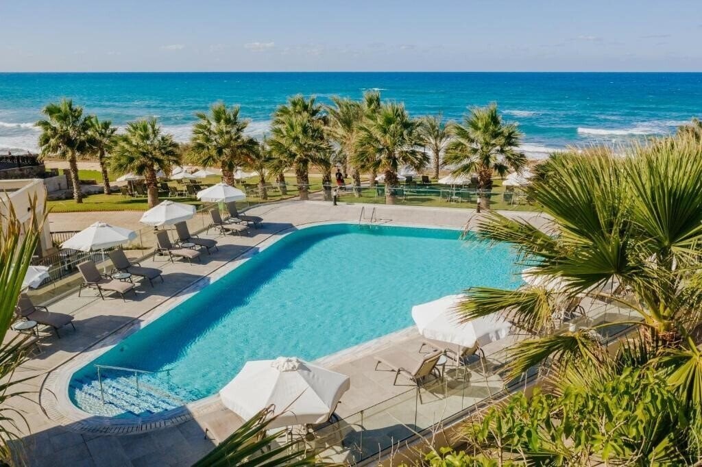 Картинка Louis Paphos Breeze 4*