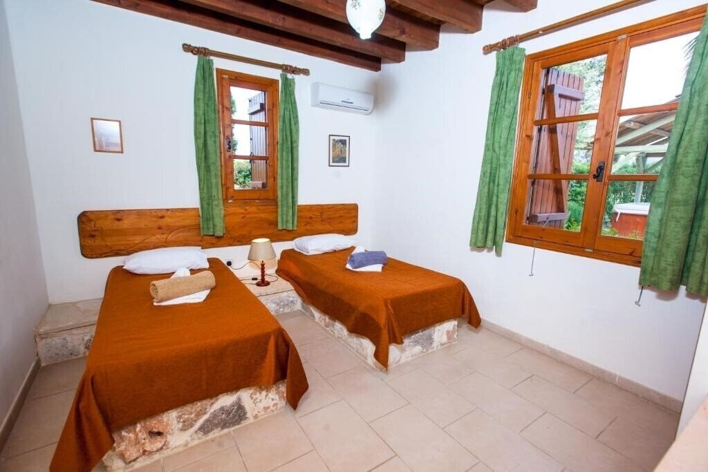 Фото Villa Olive Grove вилла