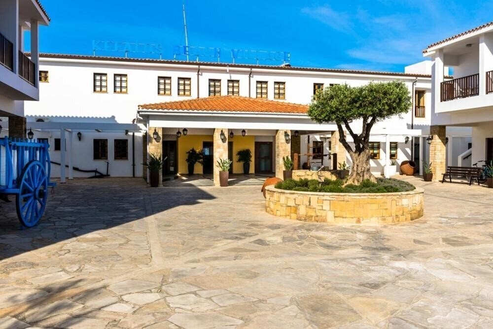 Фотографія Kefalos Beach Tourist Village 4*