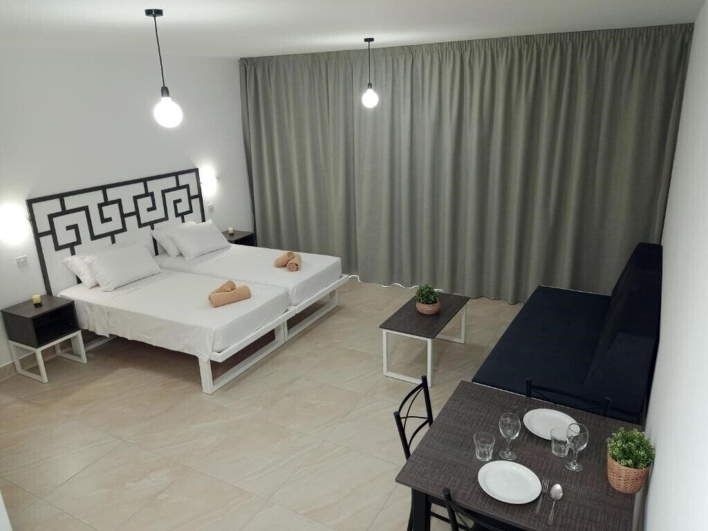 Готель Pagona Holiday Apartments 3*