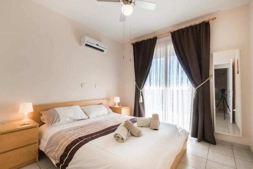 Фото Royal Sea Crest 3*