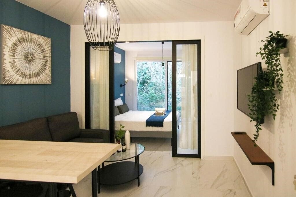 Отель Phaedrus Living: Seaside Romantic Flat Limnaria 123 4*