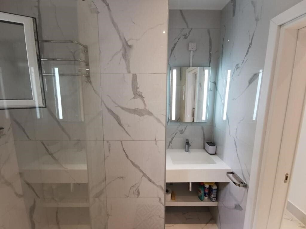 Фото Paphos Gardens Apartments 4*
