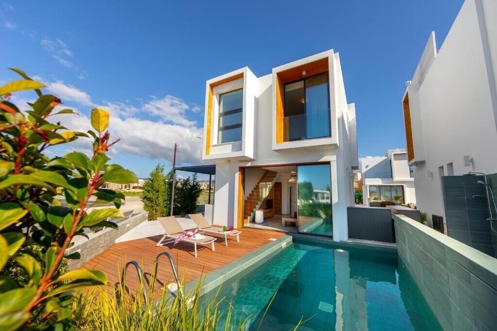 Отель Villa Laurus 6 3*