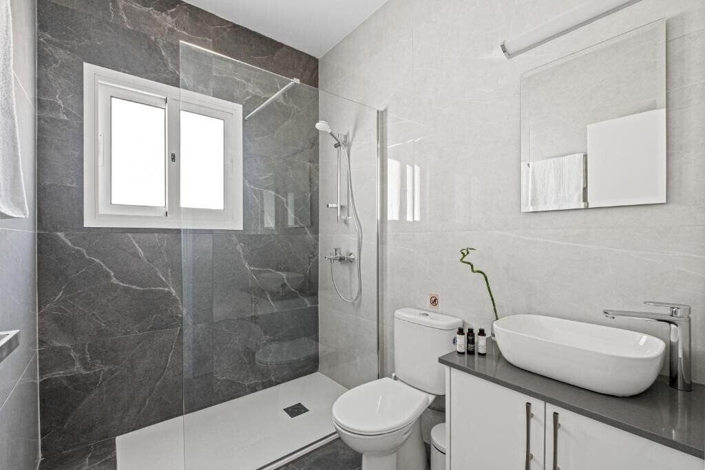 Фотография Amber Suites by Nomads 3*