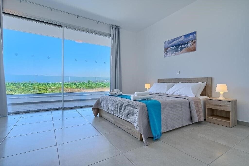 Картинка Sea Point Villas 3*
