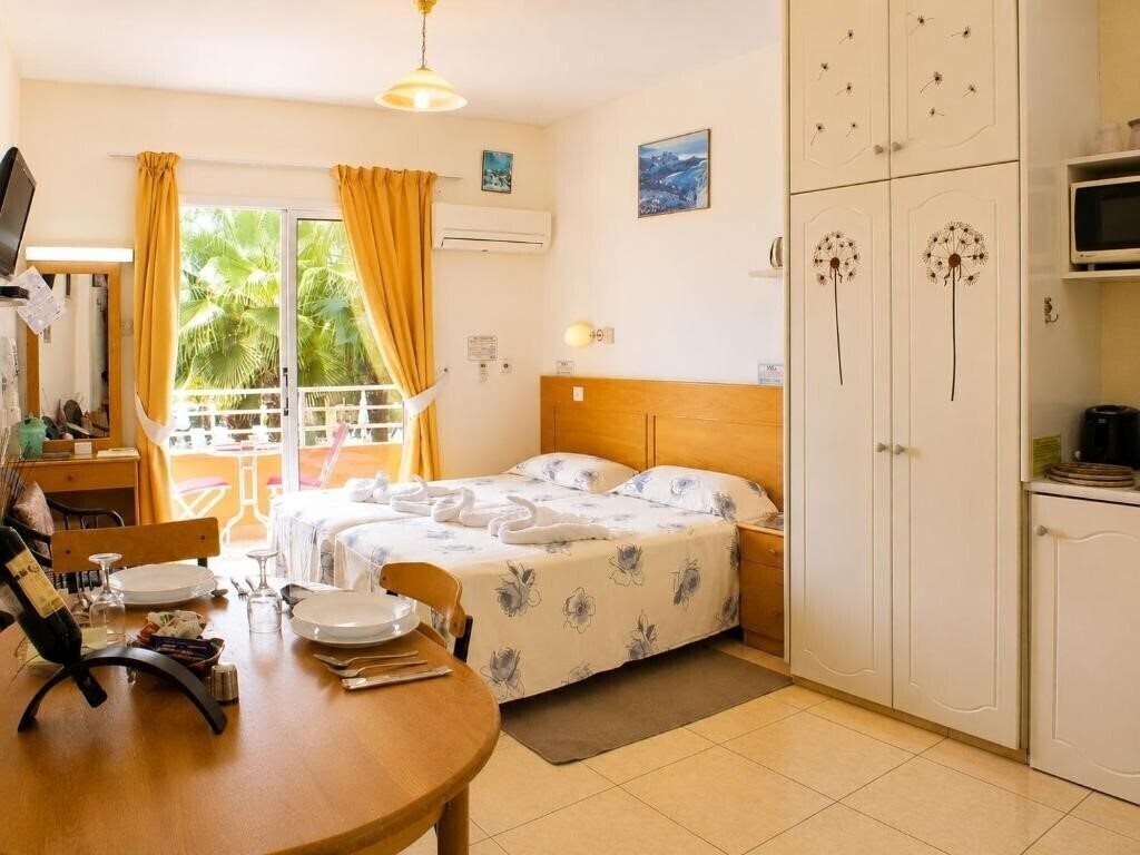 Картинка Apollonia Hotel Apartments 2*
